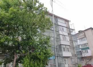 Продажа трехкомнатной квартиры, 56 м2, Курган, Станционная улица, 47