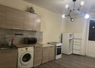 Сдаю 2-ком. квартиру, 70 м2, Краснодар, улица Марины Цветаевой, 13