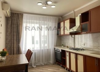 Продаю трехкомнатную квартиру, 63 м2, Адыгея, улица 12 Марта, 144к3