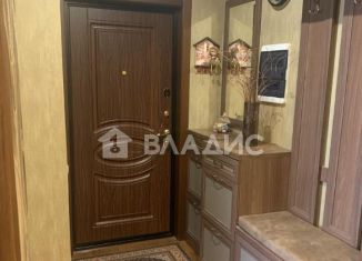 Продам 3-ком. квартиру, 76 м2, Московская область, Южная улица, 11