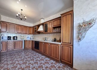 Продаю 4-ком. квартиру, 140 м2, Самара, улица Стара-Загора, 56