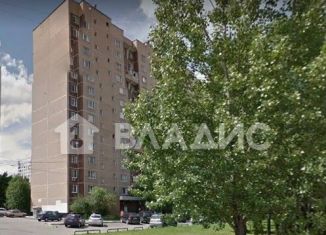 Продается 2-комнатная квартира, 52.2 м2, Москва, улица Шолохова, 13, метро Новопеределкино