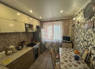 Продается трехкомнатная квартира, 61.1 м2, Старый Оскол, микрорайон Жукова, 25