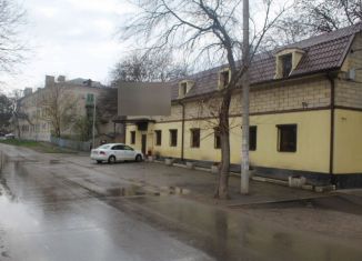 Сдача в аренду дома, 200 м2, Ессентуки, Яснополянская улица, 80/5