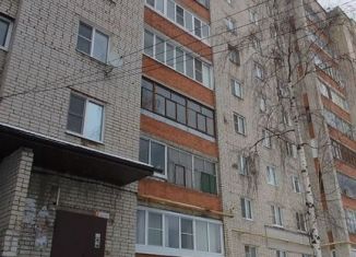 Сдается в аренду 3-комнатная квартира, 64 м2, Рыбинск, улица Суркова, 21