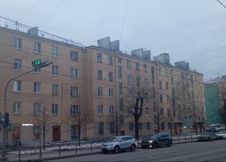 Продам 2-ком. квартиру, 51.3 м2, Санкт-Петербург, проспект Обуховской Обороны, 95к2, метро Улица Дыбенко