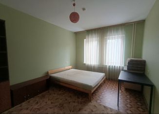 Сдается в аренду трехкомнатная квартира, 85 м2, Ленинградская область, Кленовая улица, 1к1