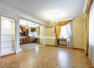 Продаю 3-ком. квартиру, 130 м2, Москва, Погорельский переулок, 5с2, метро Полянка