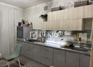 Продам 3-комнатную квартиру, 98.7 м2, Ярославль, улица Сахарова, 5