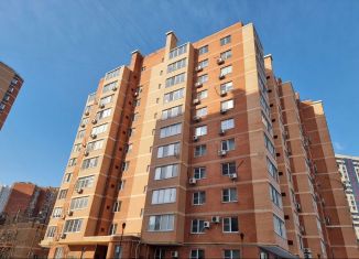 Продается 1-комнатная квартира, 45 м2, Батайск, улица Северная Звезда, 8