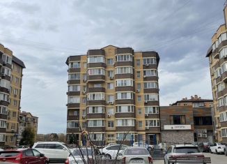 Продается 2-ком. квартира, 55 м2, Ростов-на-Дону, улица Тружеников, 80