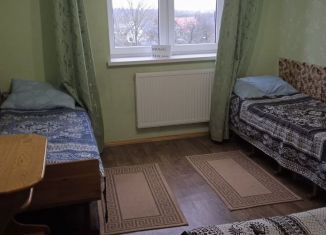 Сдам 1-ком. квартиру, 34 м2, Пионерский, Рабочая улица, 48