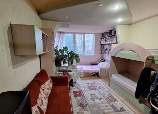 Сдаю в аренду 2-ком. квартиру, 60 м2, Сочи, Гудаутская улица, 3, микрорайон Голубые Дали