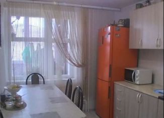 Продам 3-комнатную квартиру, 64 м2, Усть-Джегута, Московский микрорайон, 47