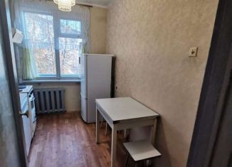 Продается 2-комнатная квартира, 44 м2, рабочий поселок Линёво, Листвянская улица, 25