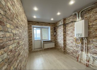 Продается 1-ком. квартира, 35 м2, посёлок железнодорожной станции Высокая Гора, Советская улица, 10