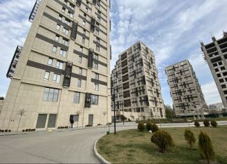 Продается двухкомнатная квартира, 103 м2, Симферополь, улица Воровского, 24Б, ЖК Альфа