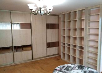 Сдается 3-ком. квартира, 70 м2, Ставрополь, улица Лермонтова, 219, микрорайон № 5