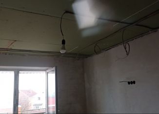 Продаю 1-комнатную квартиру, 37 м2, поселок Верхнетемерницкий, Обсерваторная улица, 104/4, ЖК Поляна