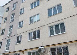 Продается 1-ком. квартира, 32 м2, Ставрополь, улица Доваторцев, 27, микрорайон № 27