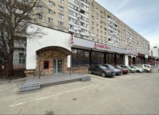 Продам торговую площадь, 848 м2, Назрань, улица Ганиева, 4