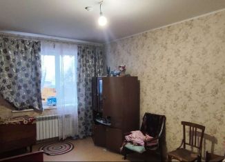 Продам 3-ком. квартиру, 56 м2, рабочий посёлок Пристень, Парковая улица, 18