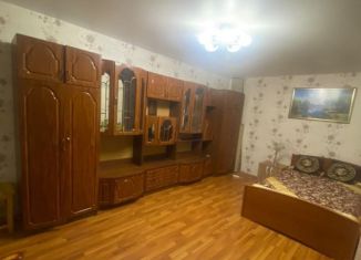 Аренда 1-комнатной квартиры, 32 м2, Котовск, Народная улица, 2