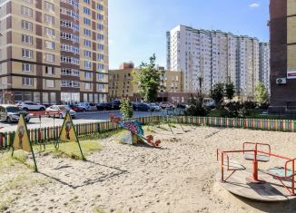 2-комнатная квартира на продажу, 75 м2, Тюмень, Заречный проезд, 39А, ЖК Ривьера