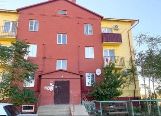 Продается двухкомнатная квартира, 41.4 м2, поселок Стеклозавода, Солнечная улица, 2