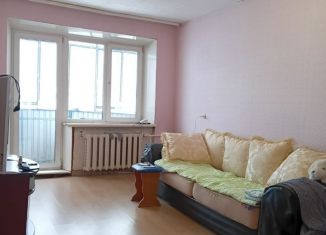 Продается трехкомнатная квартира, 59 м2, Катав-Ивановск, Красноармейская улица, 51