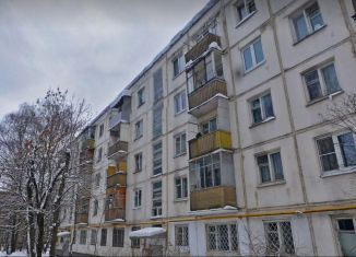 Продается 2-комнатная квартира, 41 м2, Москва, Никулинская улица, 18к3, метро Озёрная