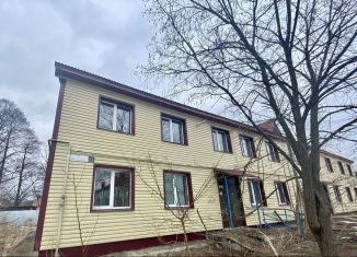 Продам 3-комнатную квартиру, 56.2 м2, посёлок городского типа Белые Берега, улица Куйбышева