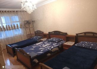 Сдаю в аренду двухкомнатную квартиру, 52 м2, Дагестан, посёлок городского типа Дубки, 11
