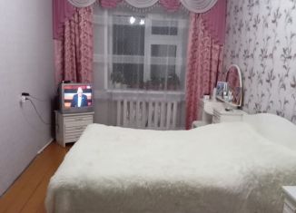 Продам 3-ком. квартиру, 74 м2, село Куяново, Парковая улица, 3