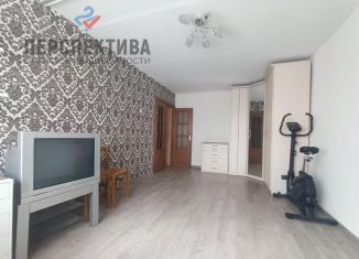 Продается двухкомнатная квартира, 52.5 м2, Москва, улица Кухмистерова, 8, станция Люблино