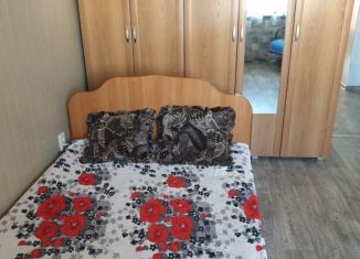 Сдам в аренду комнату, 14 м2, Йошкар-Ола, бульвар Чавайна, 19