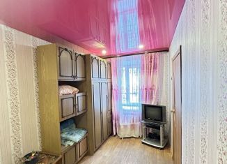 Продаю двухкомнатную квартиру, 43 м2, Мурманская область, Комсомольская улица, 50