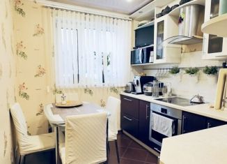 3-комнатная квартира на продажу, 62.8 м2, Мурманск, улица Героев Рыбачьего, 40
