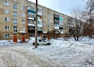 Продажа трехкомнатной квартиры, 60.4 м2, Верхний Уфалей, улица Бабикова, 74
