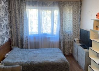 Сдаю в аренду комнату, 19 м2, Луга, проспект Урицкого, 75