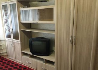 Сдаю в аренду 1-ком. квартиру, 41 м2, Воронеж, улица 9 Января, 241/5