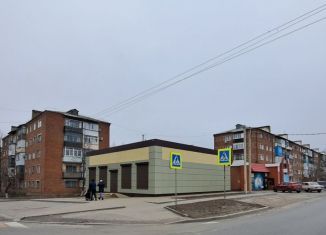 Торговая площадь на продажу, 305 м2, Гуково, улица Гагарина, 18