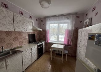 Двухкомнатная квартира на продажу, 53 м2, Саратовская область, улица Титова, 9