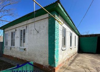 Продается дом, 81.2 м2, станица Бесскорбная, площадь имени Ленина