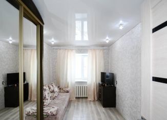 Продается 3-комнатная квартира, 60 м2, Омская область, Мельничная улица, 122