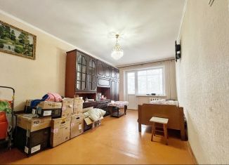 Продается однокомнатная квартира, 30 м2, Новомосковск, улица Есенина, 5