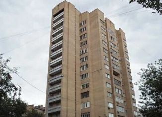 Сдается в аренду однокомнатная квартира, 40 м2, Москва, улица Гвоздева, 5, метро Крестьянская застава