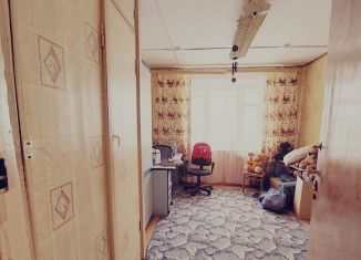 Продаю комнату, 12.5 м2, Вологодская область, улица Жукова, 64