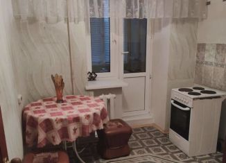 Продаю однокомнатную квартиру, 35 м2, Тюмень, Центральный округ, улица Шишкова, 54