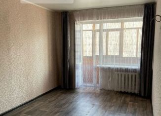 Продается трехкомнатная квартира, 56 м2, Республика Башкортостан, проспект Нефтяников, 5